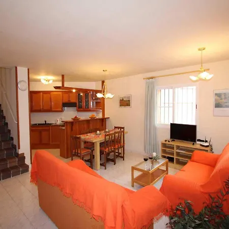 Holiday home **casa Con Piscina, Cerca Del Mar, Wifi Gratis, Aire Opcional, Mascotas Bienvenidas, Playa Perros** - Es-184-27 *