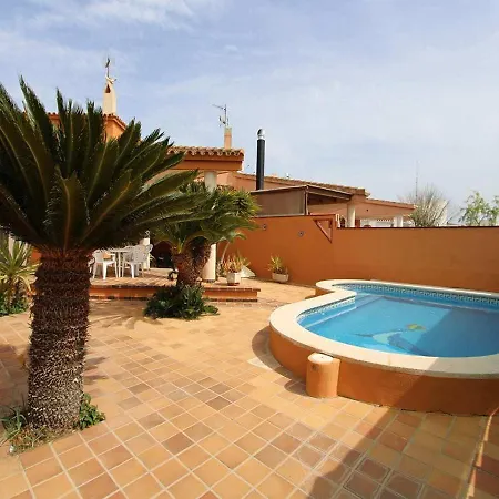 Holiday home **casa Con Piscina, Cerca Del Mar, Wifi Gratis, Aire Opcional, Mascotas Bienvenidas, Playa Perros** - Es-184-27 *