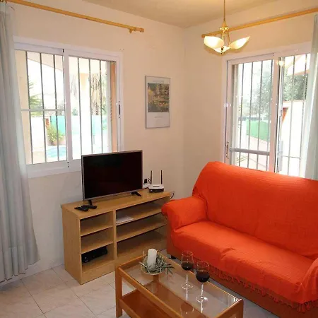Holiday home **casa Con Piscina, Cerca Del Mar, Wifi Gratis, Aire Opcional, Mascotas Bienvenidas, Playa Perros** - Es-184-27 *