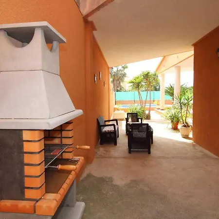Holiday home **casa Con Piscina, Cerca Del Mar, Wifi Gratis, Aire Opcional, Mascotas Bienvenidas, Playa Perros** - Es-184-27 Riumar